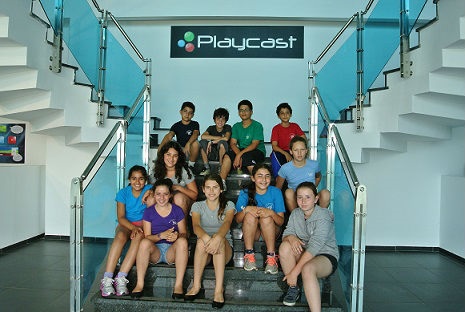 התלמידים היזמים בביקור ב-Playcast